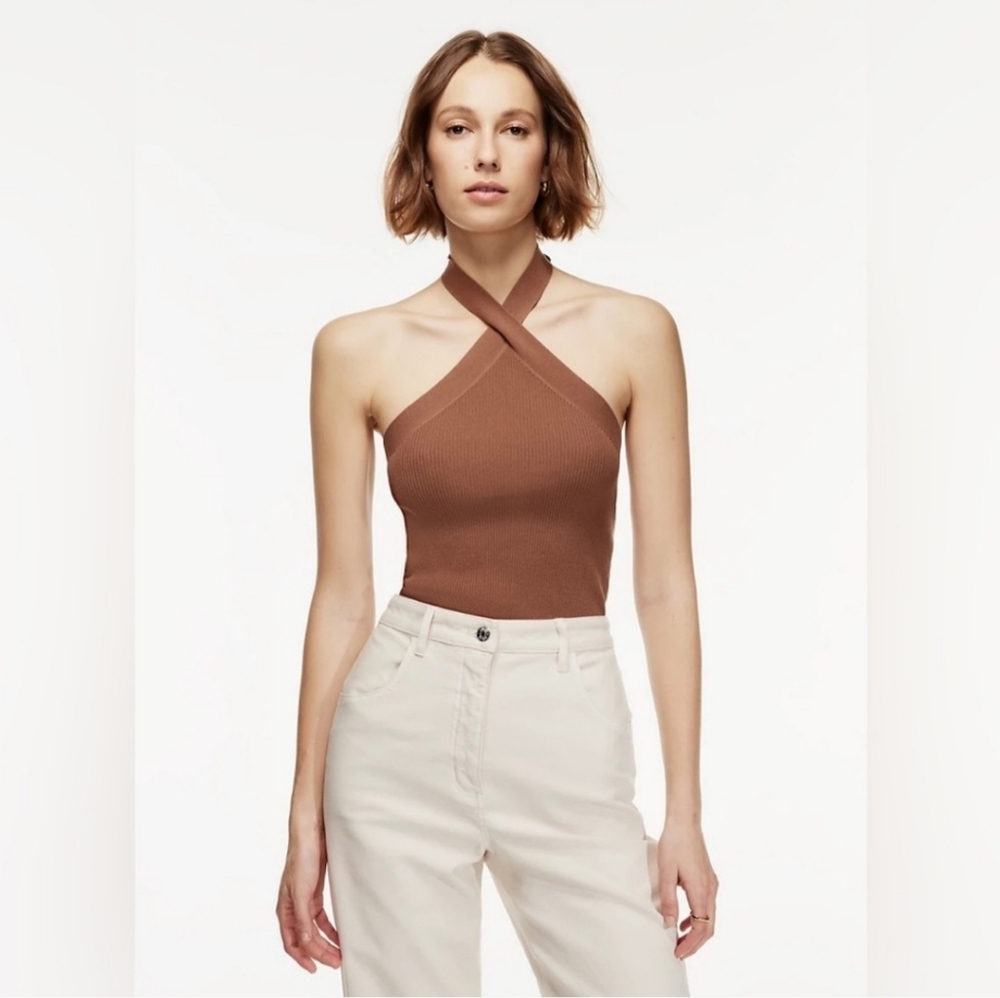 Aritzia Epicurean Brown Cayenne Halter Top in size medium